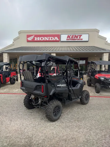 2026 Honda- Utv Pioneer 700-4 Deluxe UTV