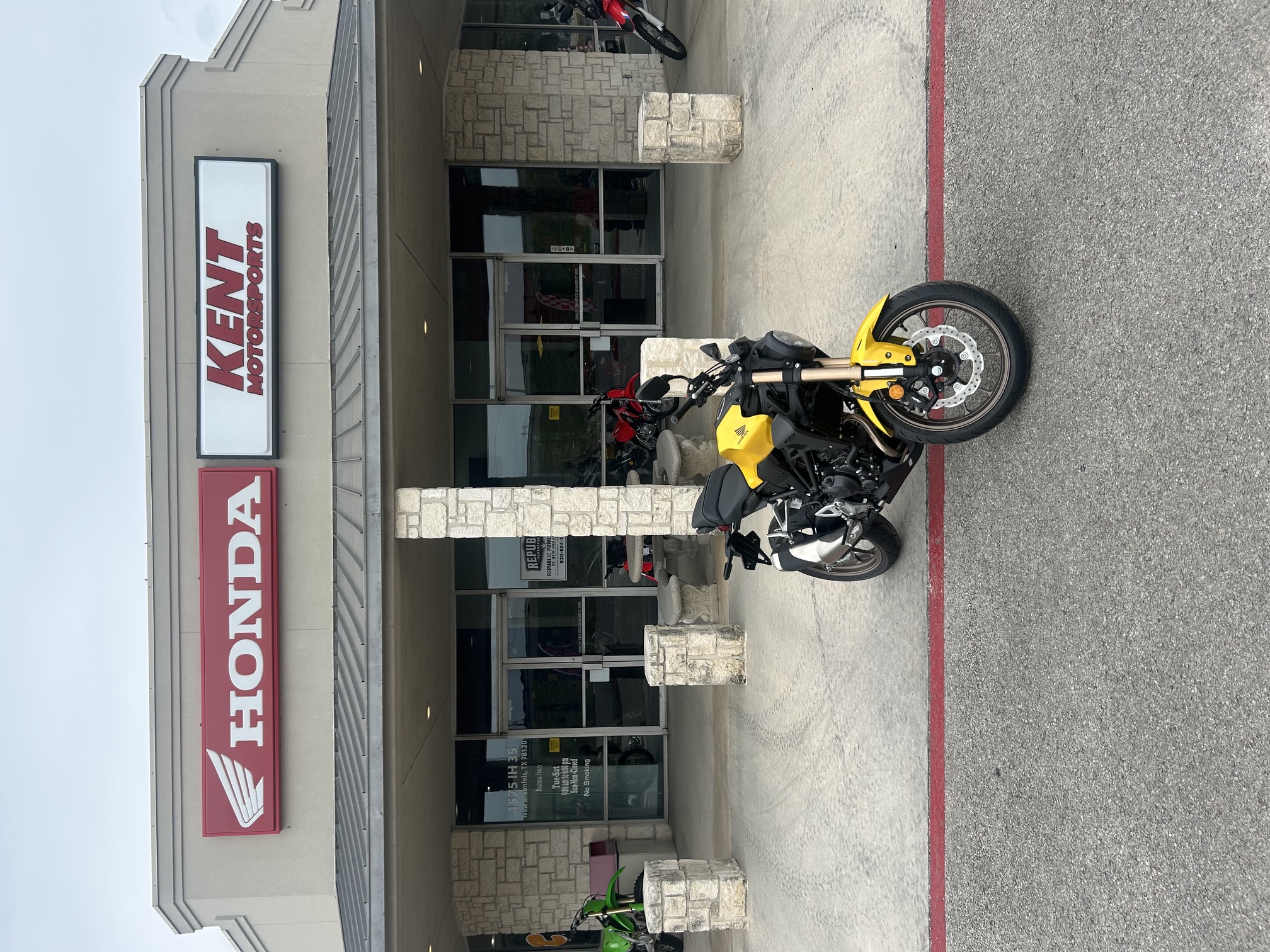 2025-HONDA-CB300R-ABS-YELLOW-501072