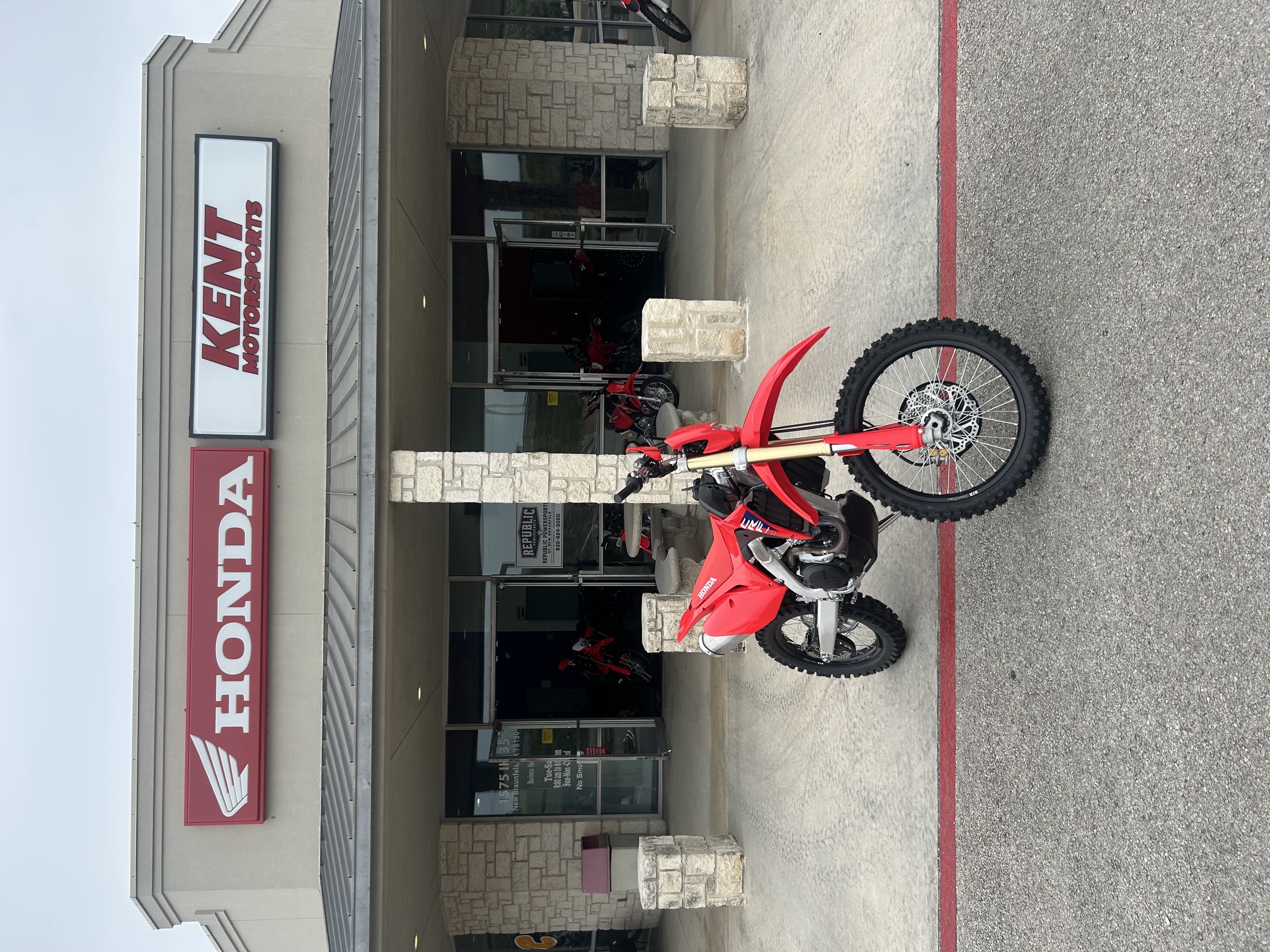 2026-Honda-CRF450X-Red-700180