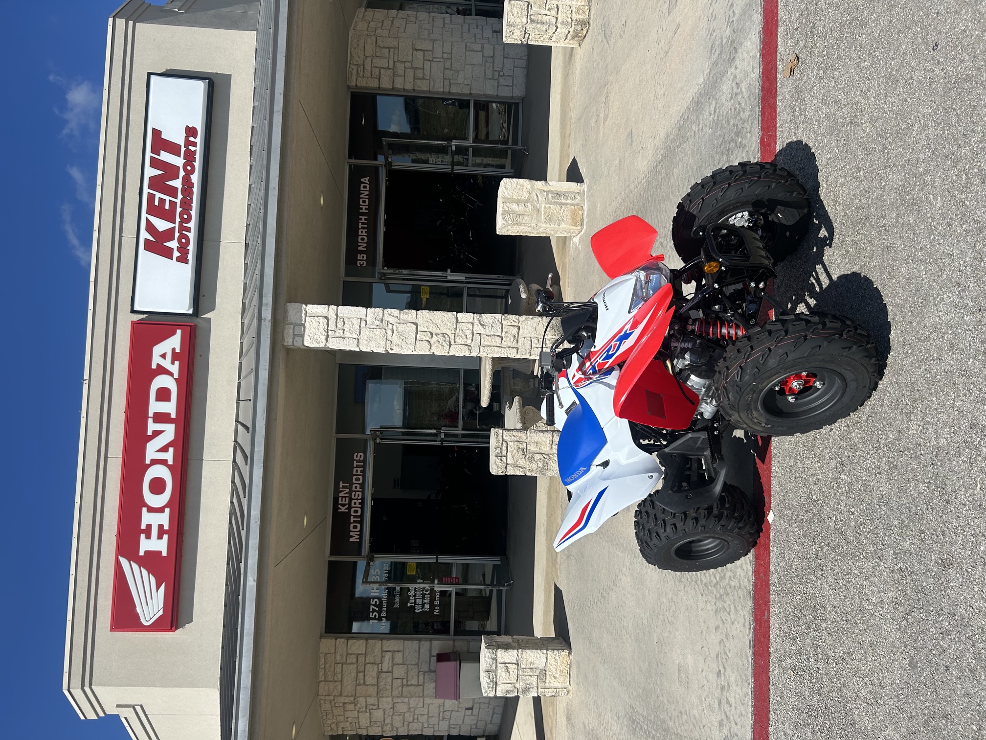 2026-Honda-TRX250X-Red-202692